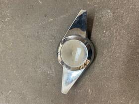 3 Bar Spinner 6000-l Three Center Cap B12051 Left Side