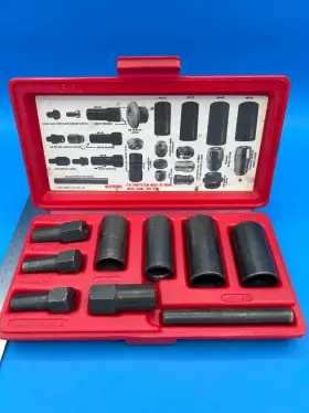 American Tool Co. Atc-400 Custom Hubcap And Wheel Lock Removal Kit T-8-1
