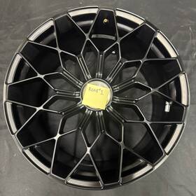 App Teck 4t3601017 Huracan 20 Inch Center Lock Wheels Kit Satin/matte Black 4t3601017d - 4t3601017r