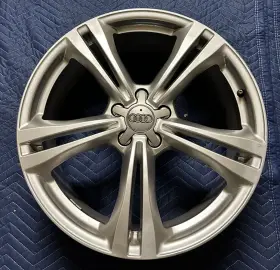 8g0601025bt Audi 20 Inch A6 S6 2013-2017 Wheel Rim Genuine Factory Oem Silver 8.5x20