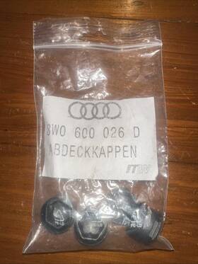 Audi 8w0600026d Oem Wheel Lug Caps New 4