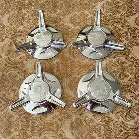 Billet Specialties 53815 Vintec Spinner Center Caps