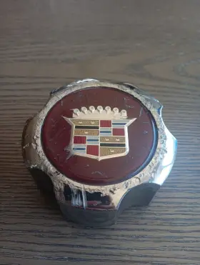 1976828 Cadillac Cad 123 Aluminum Wheel Center Cap - Red