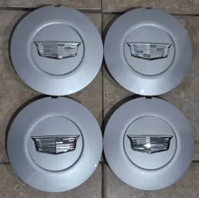 22934658 Cadillac Set Of 4 Oem 2015-2020 Escalade 22 Inch Silver Wheel Center Caps Hubcaps