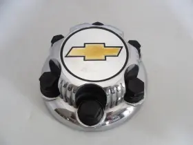 15712374 Chevrolet Oem 1999 2000 - 2007 Chevy Silverado Truck Tahoe Van Chrome Center Wheel Cap 15712374 Chevrolet Oem 1999 2000 - 2007 Chevy Silverado Truck Tahoe Van Chrome Center Wheel Cap