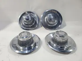 580.gm1s66 Chevrolet 1966 Bel Air Oem Set Of 4 Wheel Hub Caps