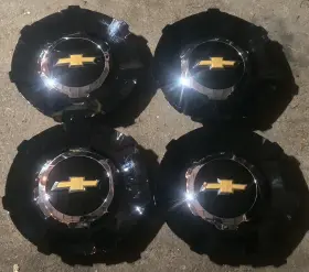 85122851 Chevrolet Set Of 4 Oem 2025-26 Chevy Suburban High Country Black Center Hub Caps