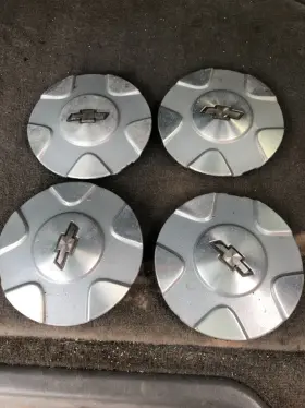9593384 Chevrolet Center Caps Inch 4 Trailblazer 02 03 Oem Used 9593384 Chevrolet Center Caps Inch 4 Trailblazer 02 03 Oem Used
