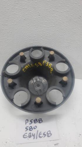Chevrolet P588 2000 S10 Pickup Wheel Center Caps Assembly