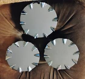 Chevrolet Ssr Aftermarket 211/wca212 Two 2003-2006 Chevy Center Wheel Caps