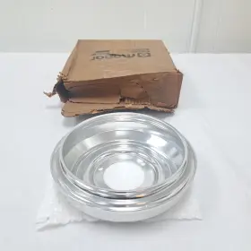 3880977 Chrysler Vintage 1979 300 Cordoba Wheel Center Caps Nos