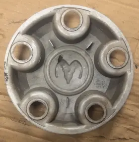 Dxg76trmaa Dodge 45043 23701 2005 -2011 Dakota Painted Center Caps