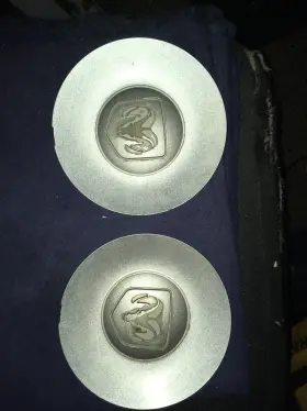 5gh5539699 Dodge Dakota R/t Or Durango Silver Center Caps Hubcap 17 Inch 1998 2003 Oem