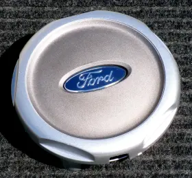 1l5z-1130-aa Ford One Genuine Explorer Sport Trac Center Cap Hubcap 2001 2004 Silver Gray Oem