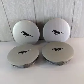 4zc-1a096-6b Ford Vtg Mustang Silver Replacement Center Caps Set Of 4 Original Euc