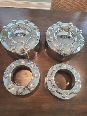 Ford 5c34-1a096-ke/5c34-1a096-le Oem F250 F350 Center Hub Caps 2008-2010 Great Condition