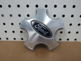 5f931a096b Ford Hub Cap Oem