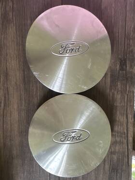 Ford F0c61a096aa Center Cap Silver F0c6-1a096-aa Sold Separately