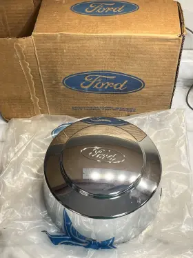F81z-1130-jc Ford Super Duty Wheel Cap New Old Stock