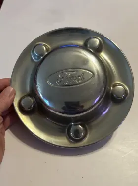 Xl34-1a096-ab Ford Factory Oem Yl3z-1130-ca 2000-2004 F-150 Expedition Stainless Center Cap P/n Nice