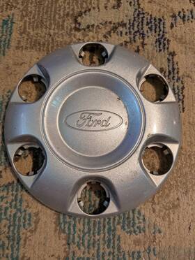Ford Kk4b-1140-bb Transit Awd 250 350 Center Wheel Cap Hubcap #kk4v-1130-bb Silver Scuffs