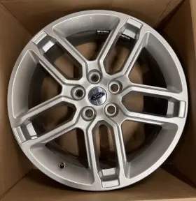 Rb5c1007b1a Ford 18 Inch Explorer 2024-2025 Wheel Rim Factory Oem 18x7.5 Silver