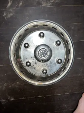 570.fd8f05 Ford Truck 2005 E450 Van Cutaway Used 15 Dually Wheel Hub Rim Chrome Cap Cover