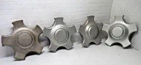 Yf12-1a096 Ford M7mmb 4 Center Cap