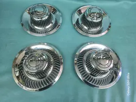 3925801 General Motors Nos Set Of 4 Chevy Rally Wheel Corvette Camaro Nova Chevelle Center Caps Derby