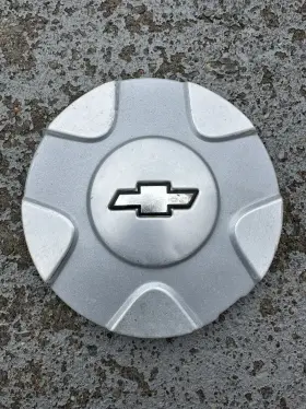 9593383 General Motors 02-03 Chevy Trailblazer And Ext 17 Inch Machined Wheel Center Cap Hubcap