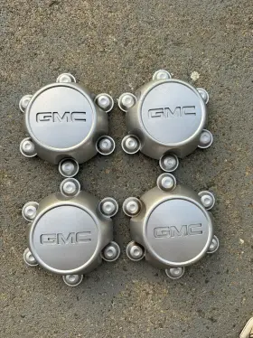 9595550 General Motors 4 Gmc Canyon 15 Inch Aluminum Wheel Center Caps 04-08 Gm 9595550 General Motors 4 Gmc Canyon 15 Inch Aluminum Wheel Center Caps 04-08 Gm