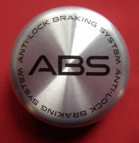 9592219 Gm Pontiac & Oldsmobile - Wheel Center Cap Anti-lock Braking System Bonneville / Grand Am Nos