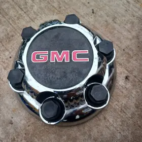 9595688 Gmc Yukon Sierra Savannah Center Cap 1999-2018 Part # 01