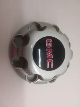 580.gm9u03 Gmc Truck 07-14 Cadillac Escalade Wheel Center Cap 8 Hole