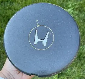 63668 Honda 1983/87 Civic Crx Oem Wheel Center Cap Rim Hub 7-3/8 Inch Od Lug Cover 63668 Honda 1983/87 Civic Crx Oem Wheel Center Cap Rim Hub 7-3/8 Inch Od Lug Cover