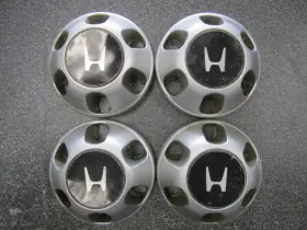 64239 Honda 2001-2004 Passport 16 Inch Oem Silver Center Caps Pc Abs - Set/4