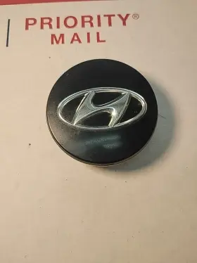 529603k210 Hyundai 580.hy1s07 07 Sonata Center Cap Black 529603k210 Hyundai 580.hy1s07 07 Sonata Center Cap Black