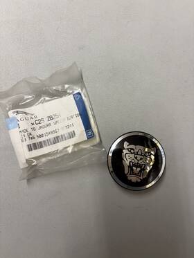 Jaguar C2s28254 New Genuine Xj Center Cap Black Background Small Font Oem