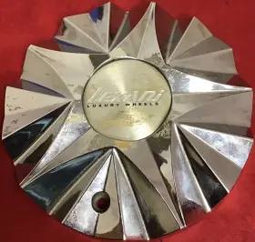 Cap-uj-l160 Lexani One Used Ice Chrome Ice-3 Rwd /12517 Cap-uj-l160 Lexani One Used Ice Chrome Ice-3 Rwd /12517