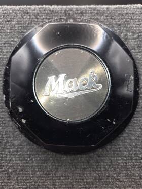 Mack 21302471 Truck Cast Aluminum Center Cap Pre-owned