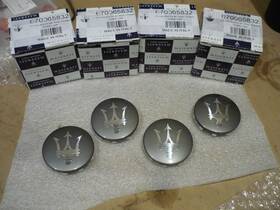 Maserati 670065832 Levante M161 - Wheel Center Caps Titanium Set Of 4 P/n