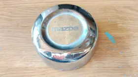 9965545540 Mazda 1986-1993 B-2200 Center Wheel Hub Cap Oem