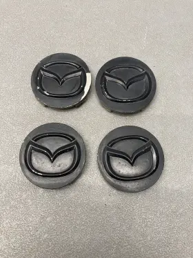R2477 Mazda 4 Genuine Alloy Centre Cap L # 635 R 2477 R2477 Mazda 4 Genuine Alloy Centre Cap L # 635 R 2477