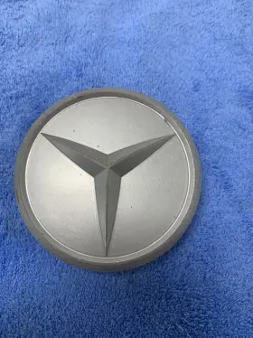 Pn4000025 Mercedes-benz 4000025 1972-1985 Silver 3.25 Inch Center Cap Hub Only 1 Oem Used