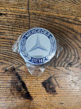 Mercedes X002czqueh Benz 75mm Hub Cover Dark Blue. Applicable For All Models. New. Oem