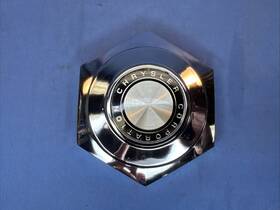 Mopar 3699494 Nos 1978-1979 Chrysler Cordoba Dodge Magnum Wheel Center Cover Cap
