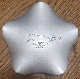 F4zc1ao96da Mustang Ford Center Cap Silver Part # Fits 1994-98 Used See Pics F4zc1ao96da Mustang Ford Center Cap Silver Part # Fits 1994-98 Used See Pics