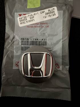 New Genuine Honda Oem Parts 44732-tva-a11 Accord 2018-2025 Wheel Center Cap