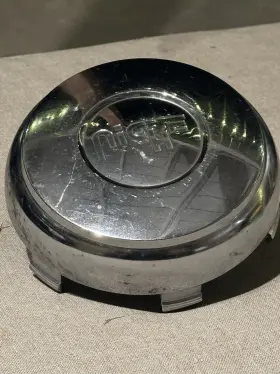 F207-26 Niche 1000-31 5 1/2 Wheel Rim Center Cap # Hub Chrome Dome