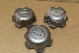 Nissan 40315-97410 1998 - 2004 Frontier Center Cap Oem